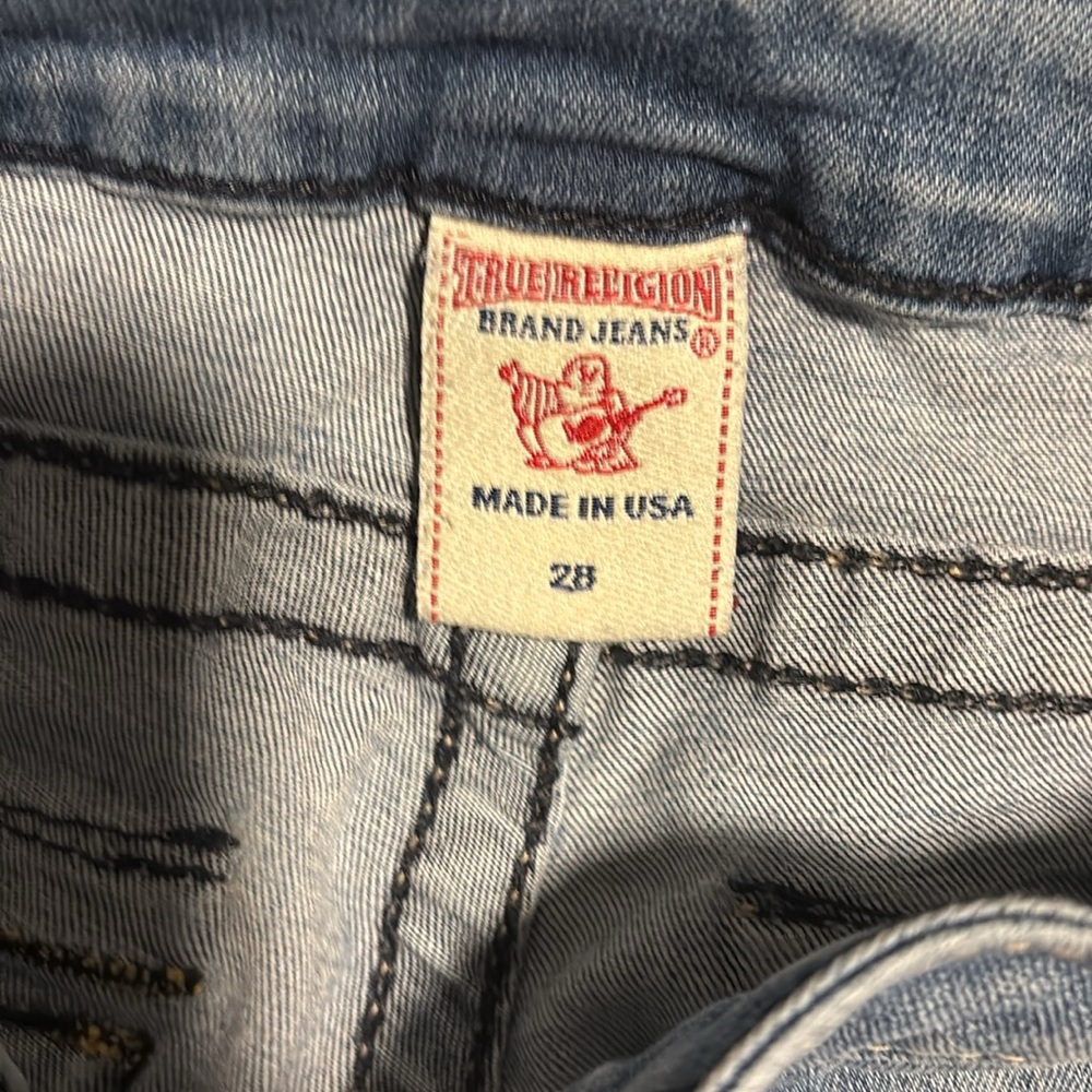 True Religion - Picture 6 of 7